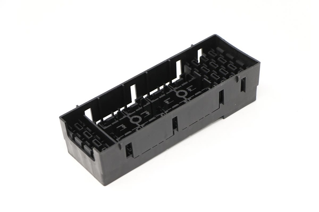 [6673200] Caja de fusibles 6673200